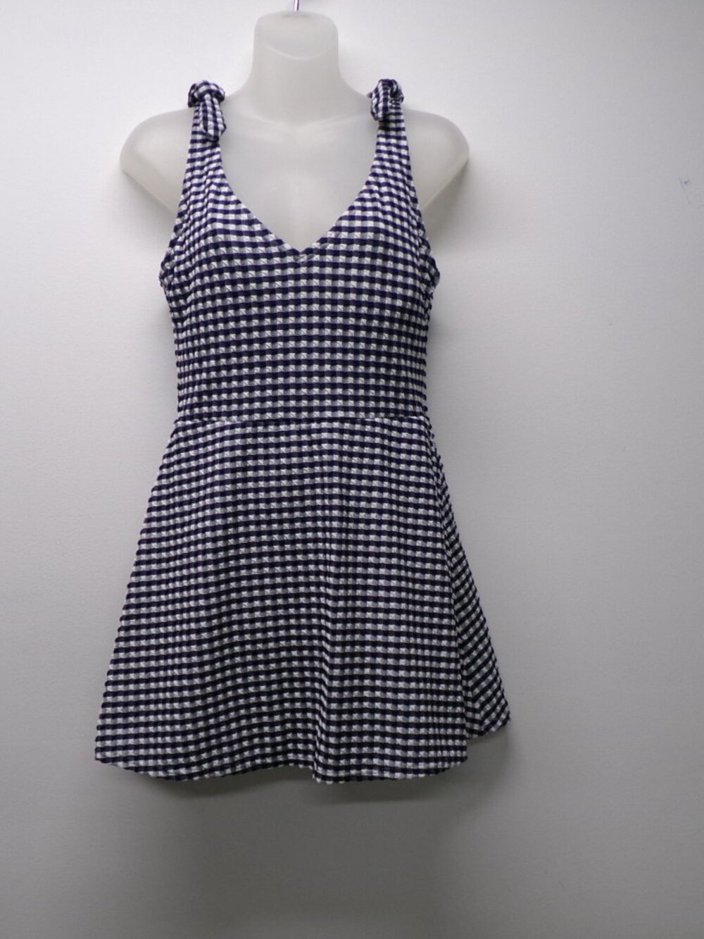 Lands' End Navy Gingham Seersucker Swim Dress Modest Tugless Swimsuit sz 10